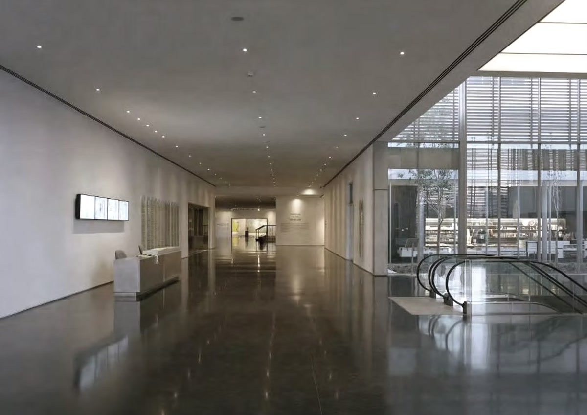 Gallery circulation beside a daylit pavilion at the Israel Museum